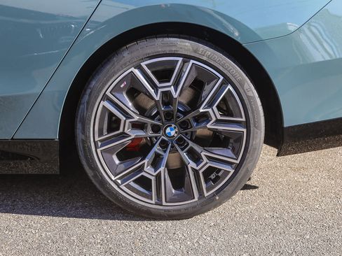 New 2026 BMW 530i w/ M Sport Package image 8