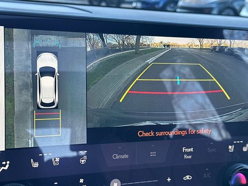 Used 2023 Lexus RX 500h F Sport image 26