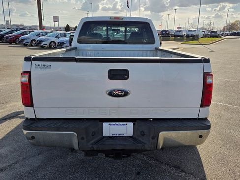 Used 2010 Ford F350 Lariat image 10