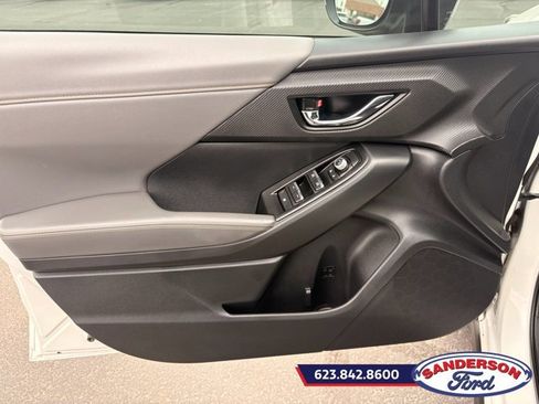 Used 2024 Subaru Crosstrek 2.5i Limited w/ Popular Package #3A AWD/4WD image 9