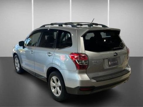 Used 2014 Subaru Forester 2.5i Limited w/ Popular Package #2 AWD/4WD image 12