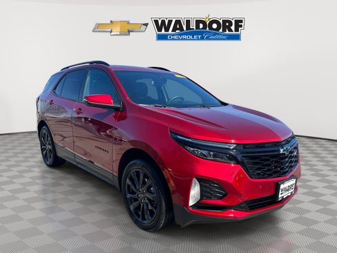 Certified 2024 Chevrolet Equinox RS image 1