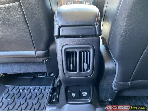 Used 2019 Jeep Compass Latitude w/ Popular Equipment Group AWD/4WD image 20