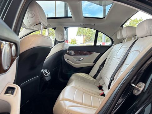 Used 2017 Mercedes-Benz C 300 C 300 4MATIC Sedan 4D image 19