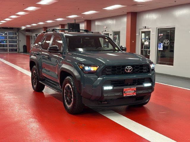 Certified 2026 Toyota 4Runner TRD Off-Road Premium AWD/4WD image 2