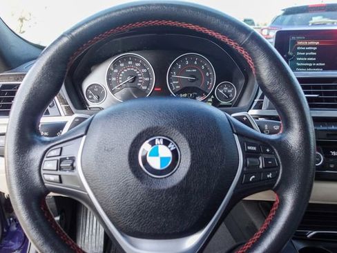 Used 2017 BMW 330i xDrive 330i xDrive image 12