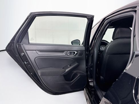 Used 2025 Honda Civic Sport image 25