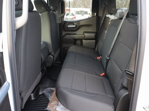 New 2026 Chevrolet Silverado 1500 W/T w/ WT Value Package image 17