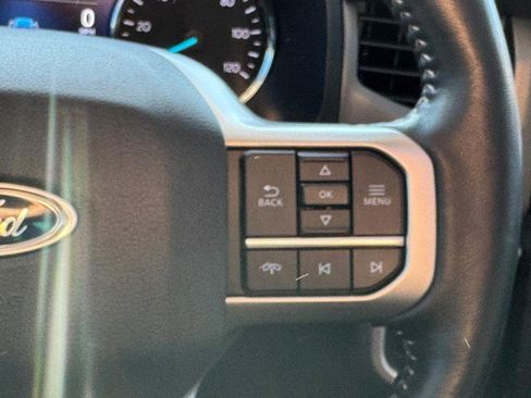 Used 2022 Ford Expedition Max XLT image 24