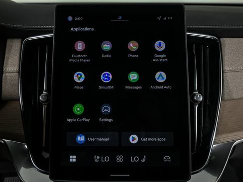 New 2026 Volvo XC90 B6 Plus w/ Protection Package Premier image 14