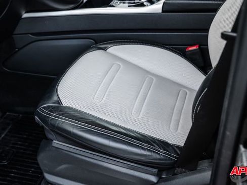 Used 2019 Mercedes-Benz G 550 image 60