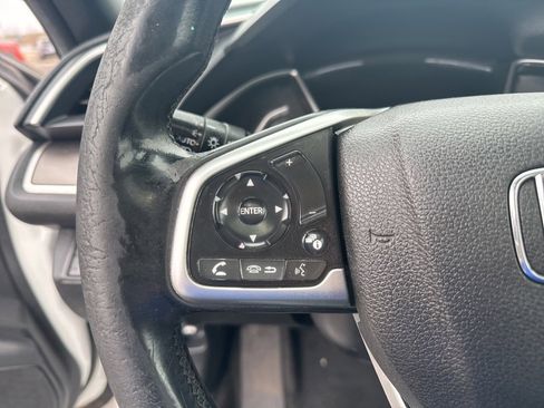 Used 2019 Honda Civic EX image 12