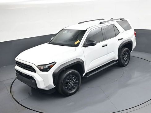 Used 2025 Toyota 4Runner SR5 image 30