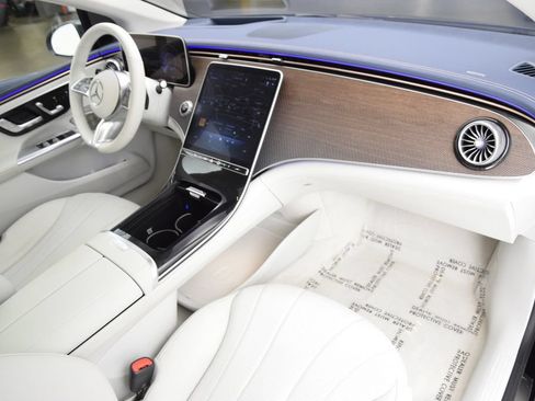 Certified 2023 Mercedes-Benz EQE 350+ 4MATIC Sedan image 15