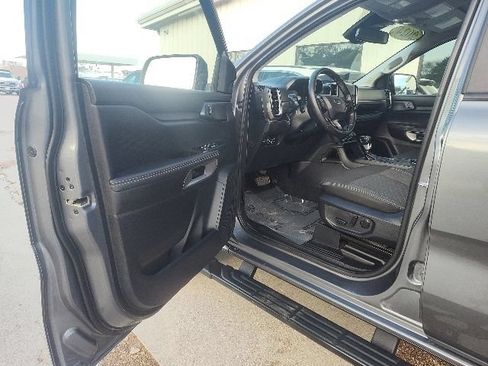Used 2024 Ford Ranger XLT AWD/4WD image 12