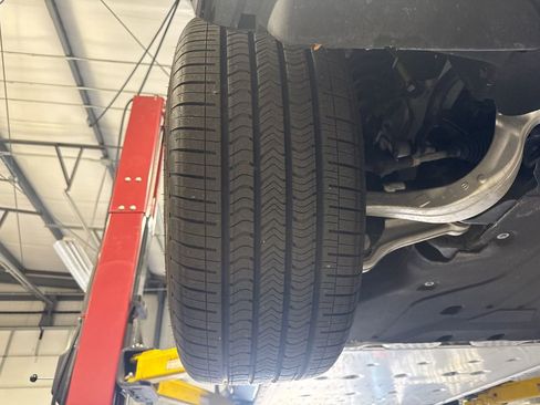 Used 2024 Dodge Charger R/T w/ Plus Group image 36