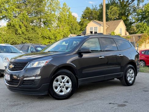 Used 2016 Chevrolet Traverse LS AWD/4WD image 2