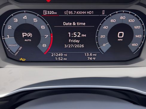 Certified 2025 Audi Q3 2.0T Premium Plus w/ Premium Plus Package image 23