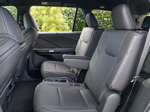 New 2026 Lexus TX 500h AWD image 20