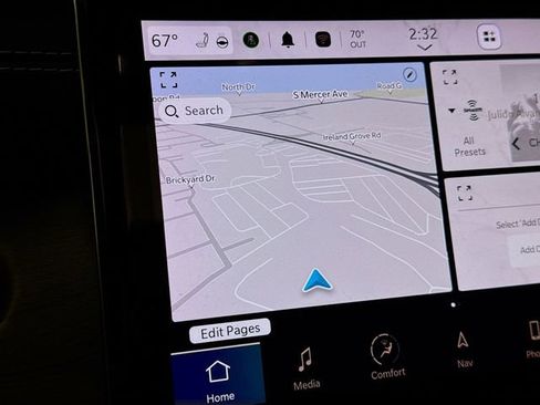 Used 2023 Jeep Grand Cherokee L Overland image 13