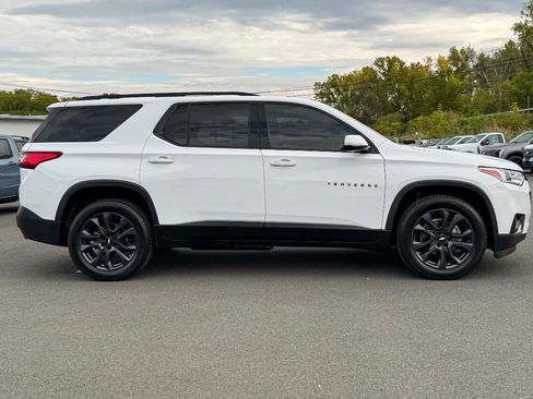 Used 2020 Chevrolet Traverse RS w/ LPO, Floor Liner Package image 2