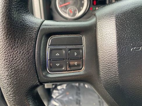 Used 2017 RAM 1500 Express image 19