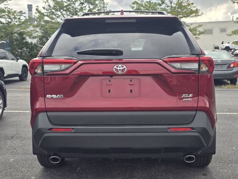 Used 2024 Toyota RAV4 XLE w/ Convenience Package AWD/4WD image 6