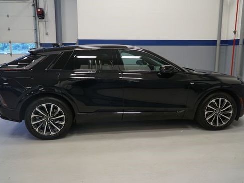 Certified 2024 Cadillac Lyriq Sport AWD/4WD image 10