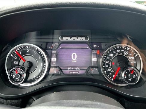 Used 2022 RAM 1500 Big Horn AWD/4WD image 9
