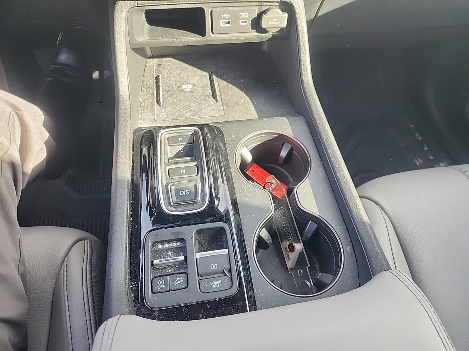 Used 2025 Honda Pilot EX-L image 15