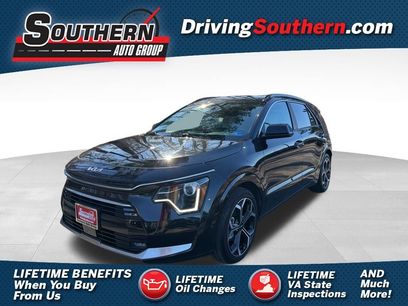 Used 2023 Kia Niro EX Touring