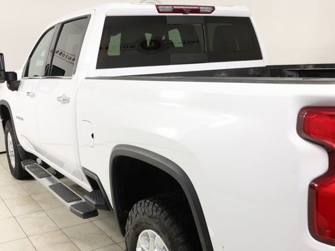 Used 2022 Chevrolet Silverado 2500 LTZ w/ LTZ Convenience Package image 46