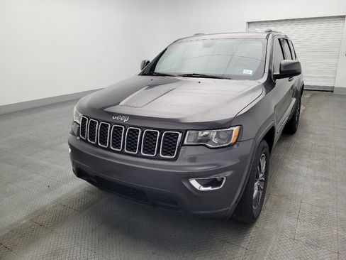 Used 2019 Jeep Grand Cherokee Laredo w/ Laredo X Package image 15
