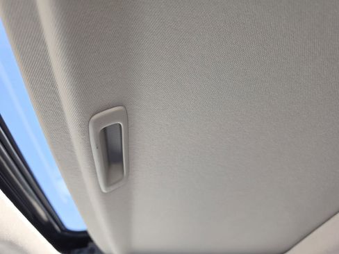 Used 2017 Honda HR-V EX image 28