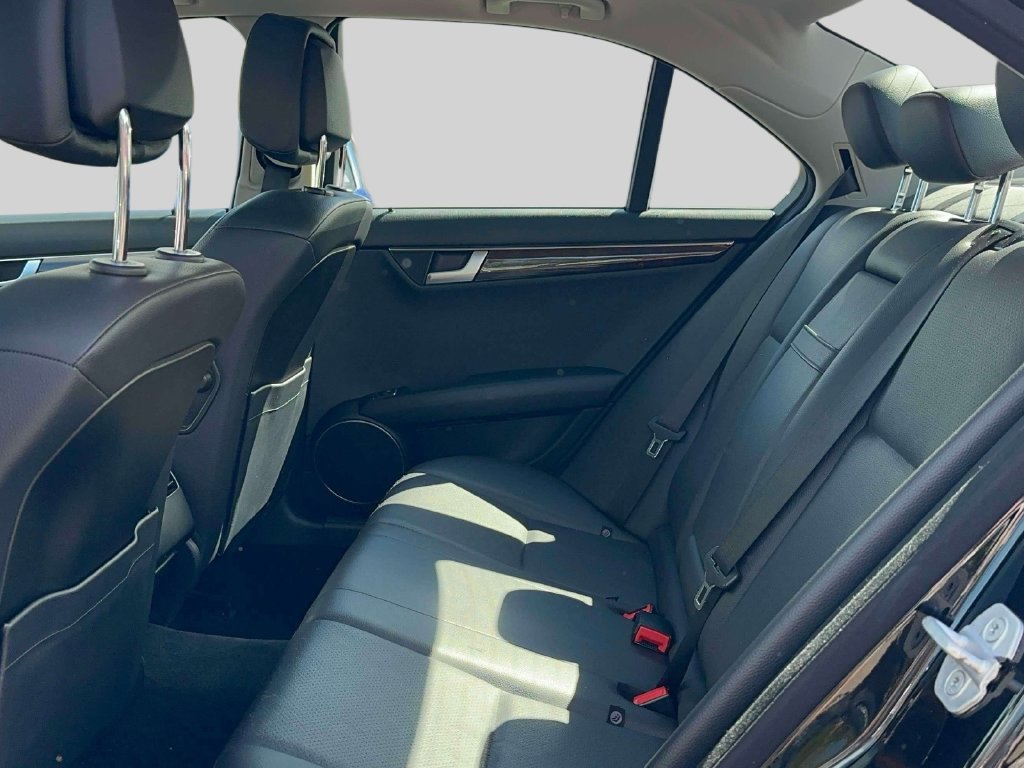 Used 2012 Mercedes-Benz C 300 4MATIC Sedan image 9