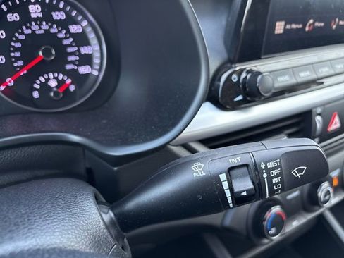 Used 2023 Kia Forte LXS w/ LXS Technology Package image 19