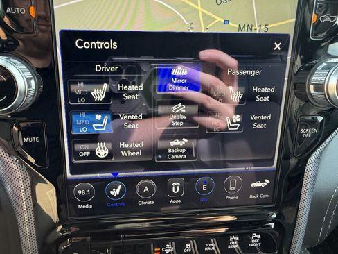 Used 2019 RAM 1500 Limited w/ Advanced Safety Group AWD/4WD image 24