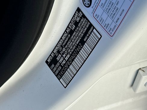 Certified 2023 Mercedes-Benz EQS AMG 4MATIC image 37