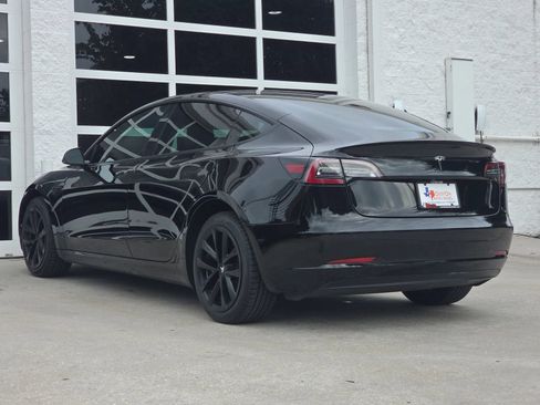 Used 2023 Tesla Model 3 Standard Range RWD image 7