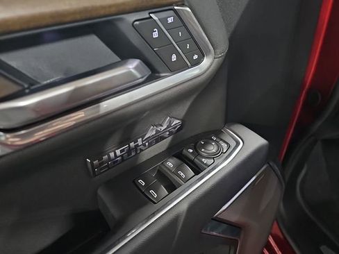 Used 2026 Chevrolet Silverado 1500 High Country image 26