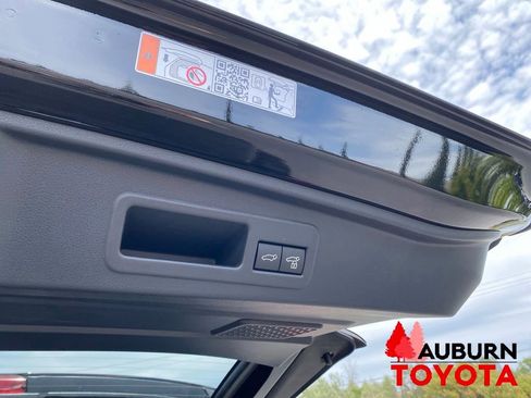New 2026 Toyota 4Runner TRD Off-Road Premium AWD/4WD image 12