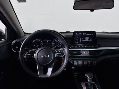 Certified 2023 Kia Forte LXS image 21