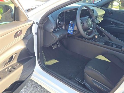New 2026 Hyundai Elantra Sport FWD image 9