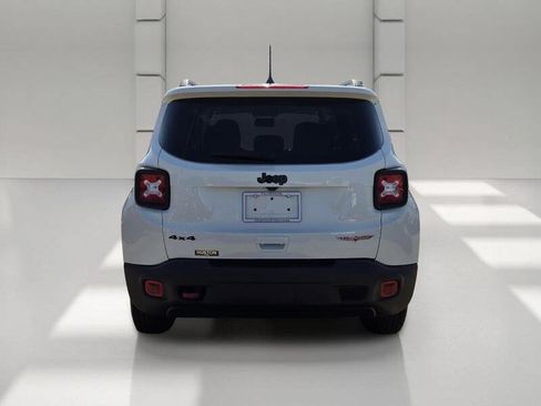 Certified 2023 Jeep Renegade Trailhawk AWD/4WD image 4