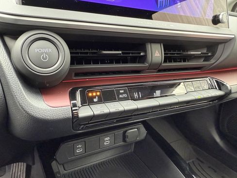 New 2026 Toyota Prius Plug-In Hybrid image 37