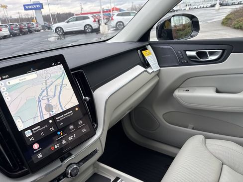 New 2026 Volvo XC60 T8 Ultra w/ Protection Package Premier AWD/4WD image 34