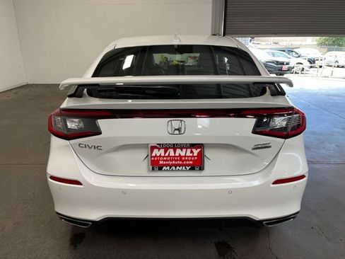 Used 2024 Honda Civic Sport Touring image 4