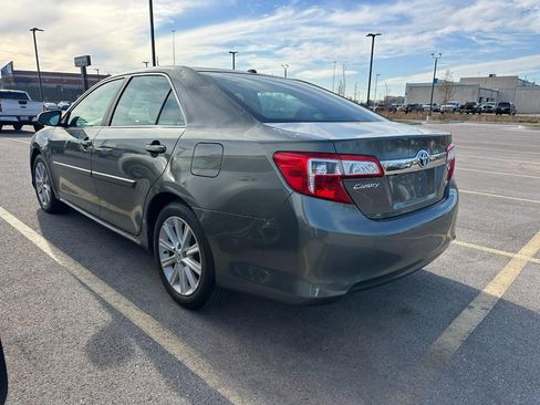 Used 2013 Toyota Camry XLE image 11