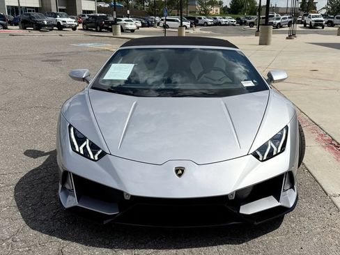 Used 2018 Lamborghini Huracan LP 580-2 RWD image 3