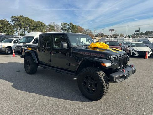 Used 2022 Jeep Gladiator Mojave image 3